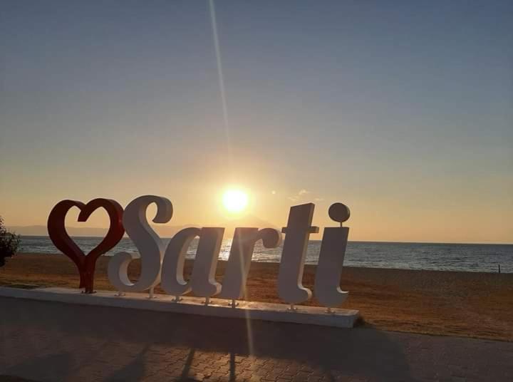 סארטי Apartmenthotel Sithon מראה חיצוני תמונה