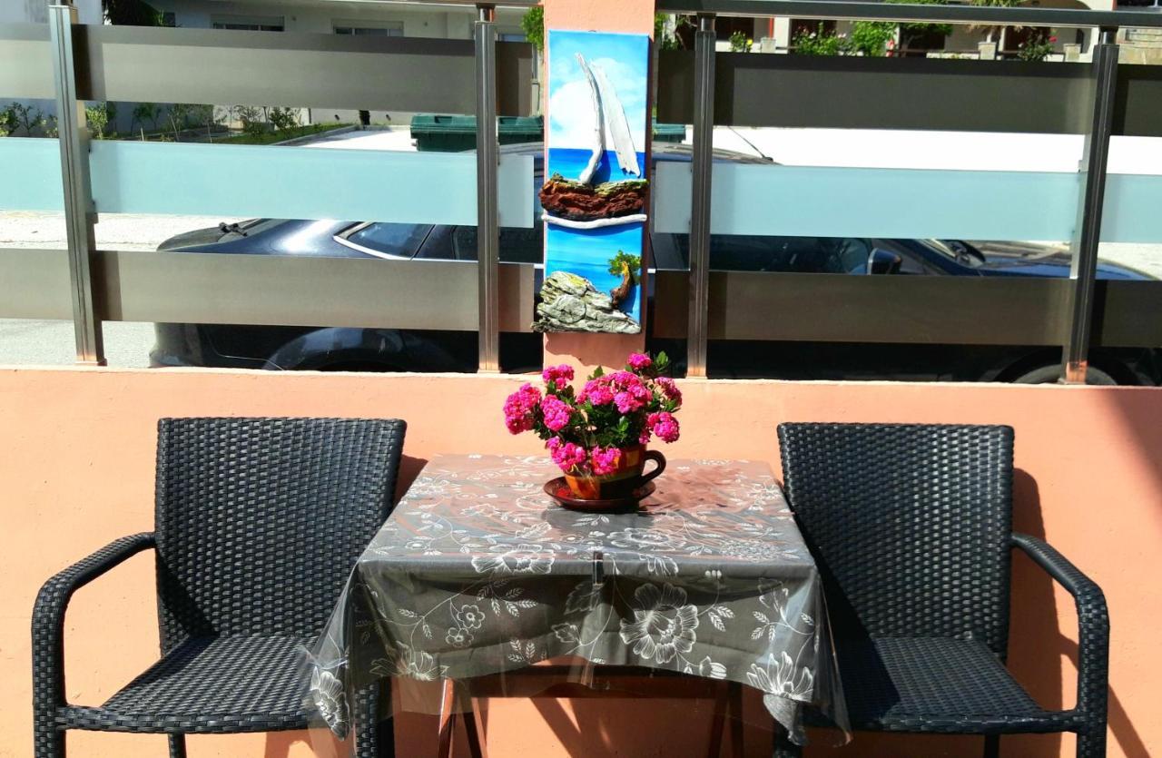 סארטי Apartmenthotel Sithon מראה חיצוני תמונה