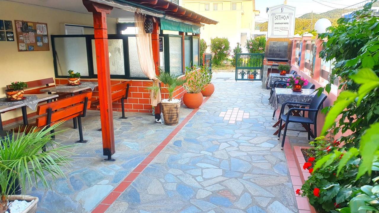 סארטי Apartmenthotel Sithon מראה חיצוני תמונה